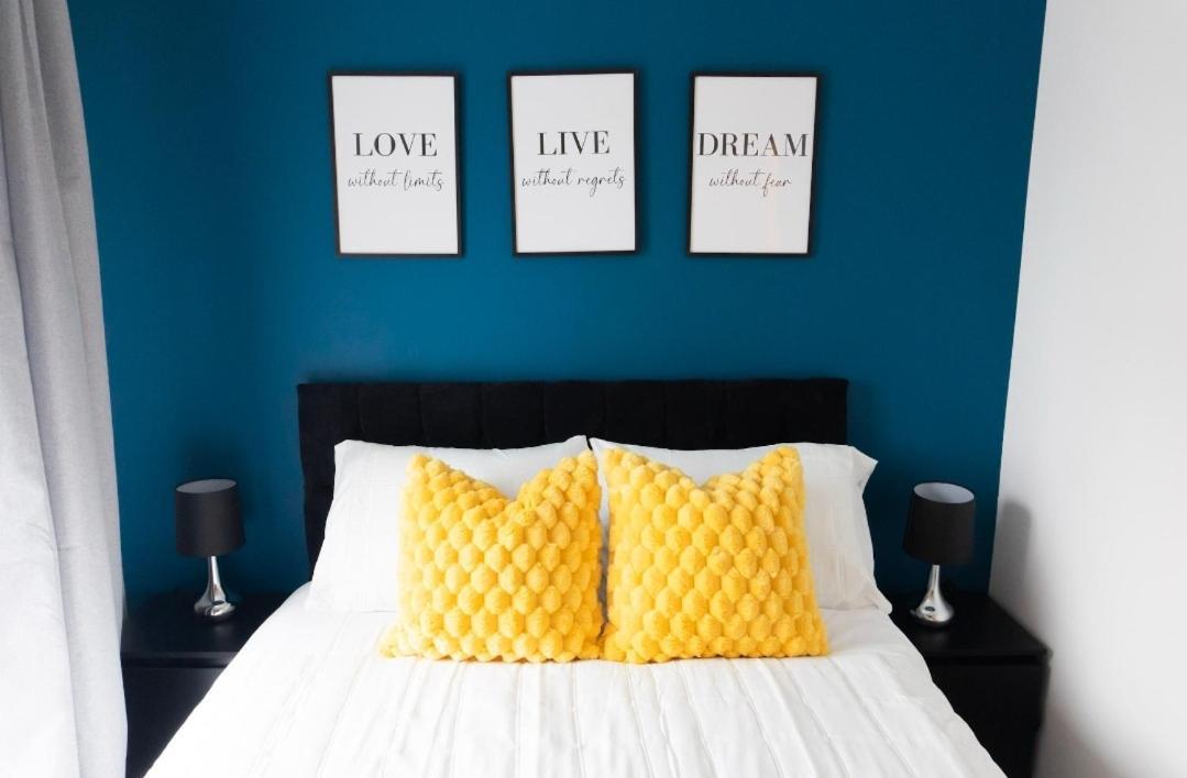 Stylish House With Private Parking Villa Glasgow Luaran gambar