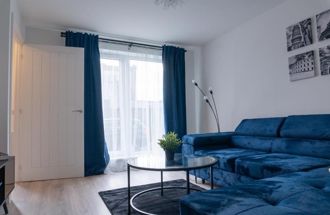 Stylish House With Private Parking Villa Glasgow Luaran gambar